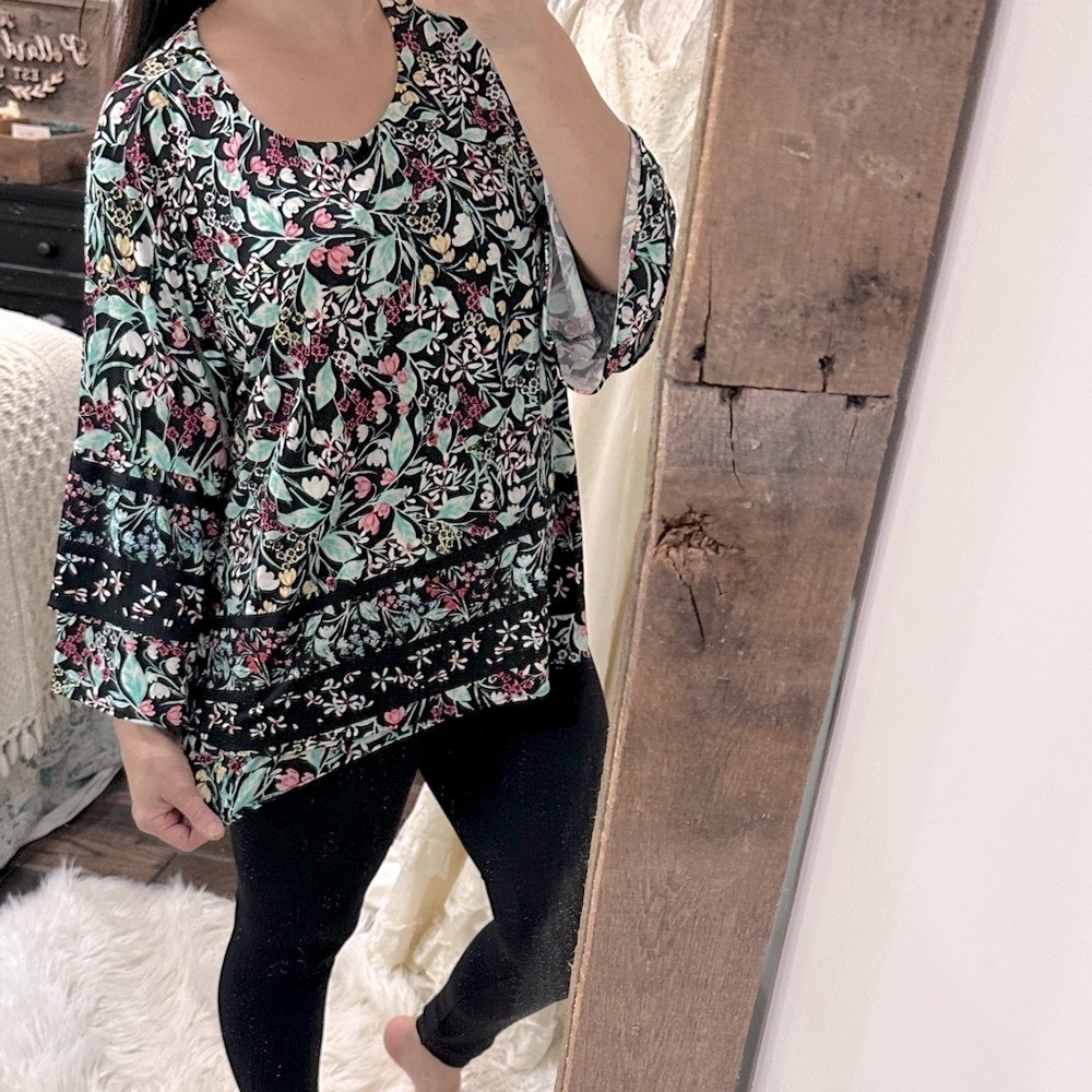 Style & CO Floral Print Women's Top size 1X